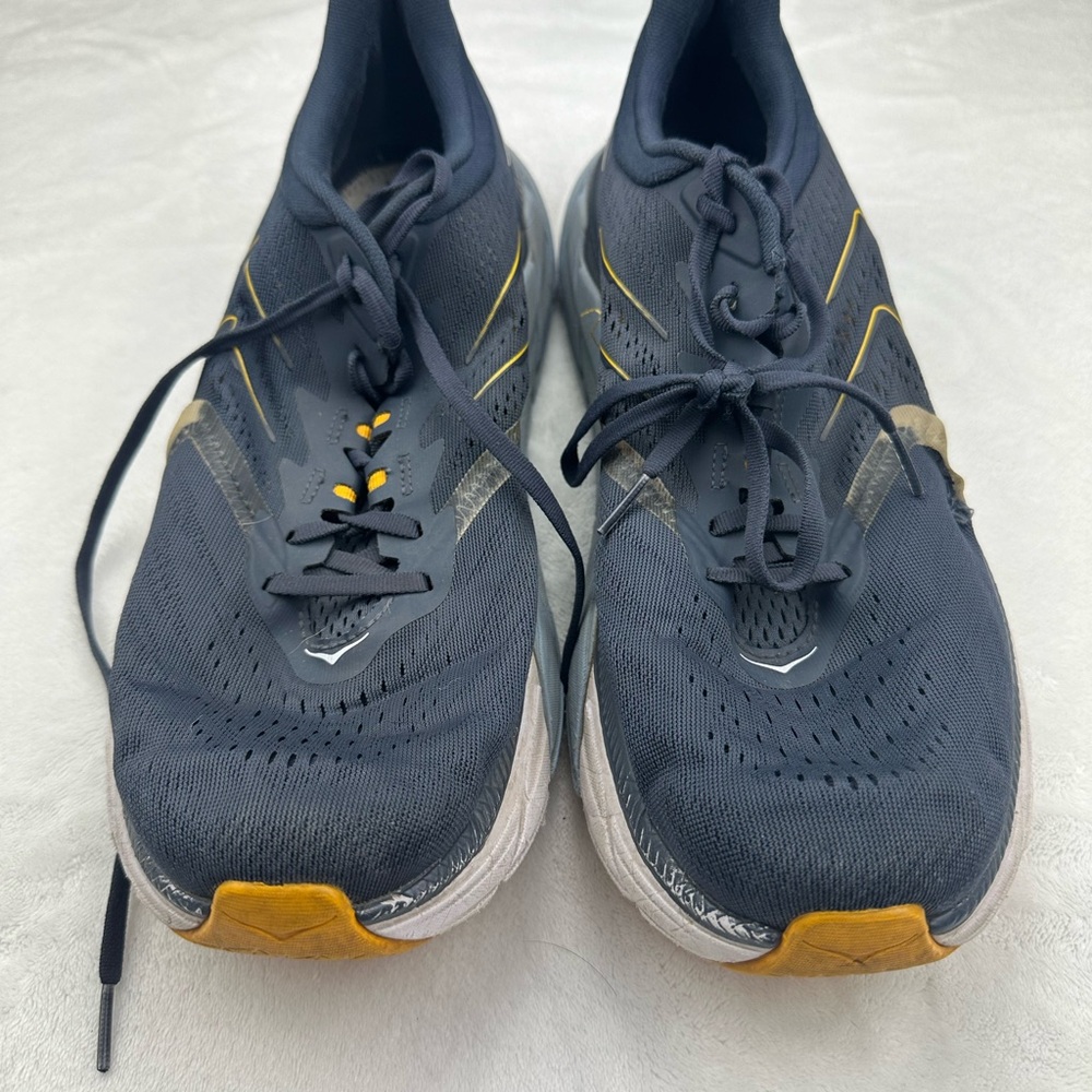 Men's Black and Yellow Running Shoes